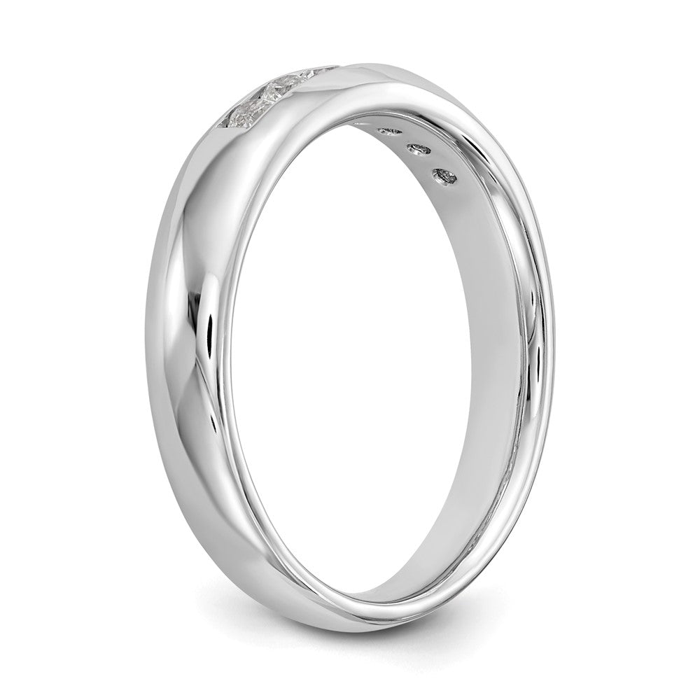 High Quality Luxury Rings for Women by Ryan Jonathan Fine Jewelry